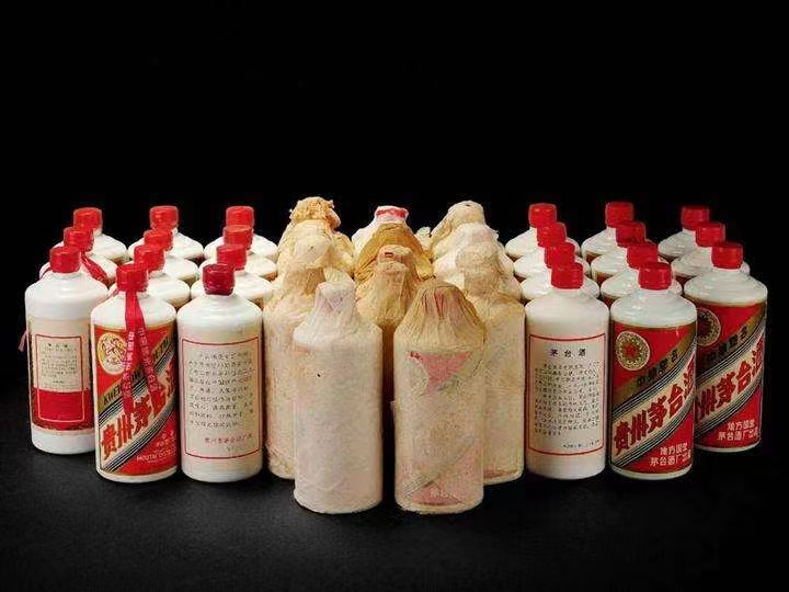 松山老酒回收上门哪里回收(附近上门回收茅台酒）?